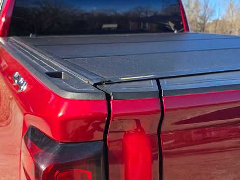 Used 2021 GMC Sierra 1500 SLE image 9