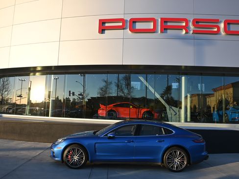 Used 2017 Porsche Panamera Turbo image 25