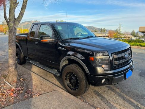 Used 2013 Ford F150 FX4 w/ Luxury Equipment Group image 8