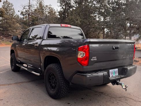 Used 2016 Toyota Tundra Platinum image 2