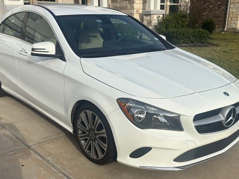 Used 2018 Mercedes-Benz CLA 250 image 2