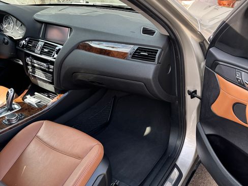 Used 2016 BMW X3 xDrive28d image 8