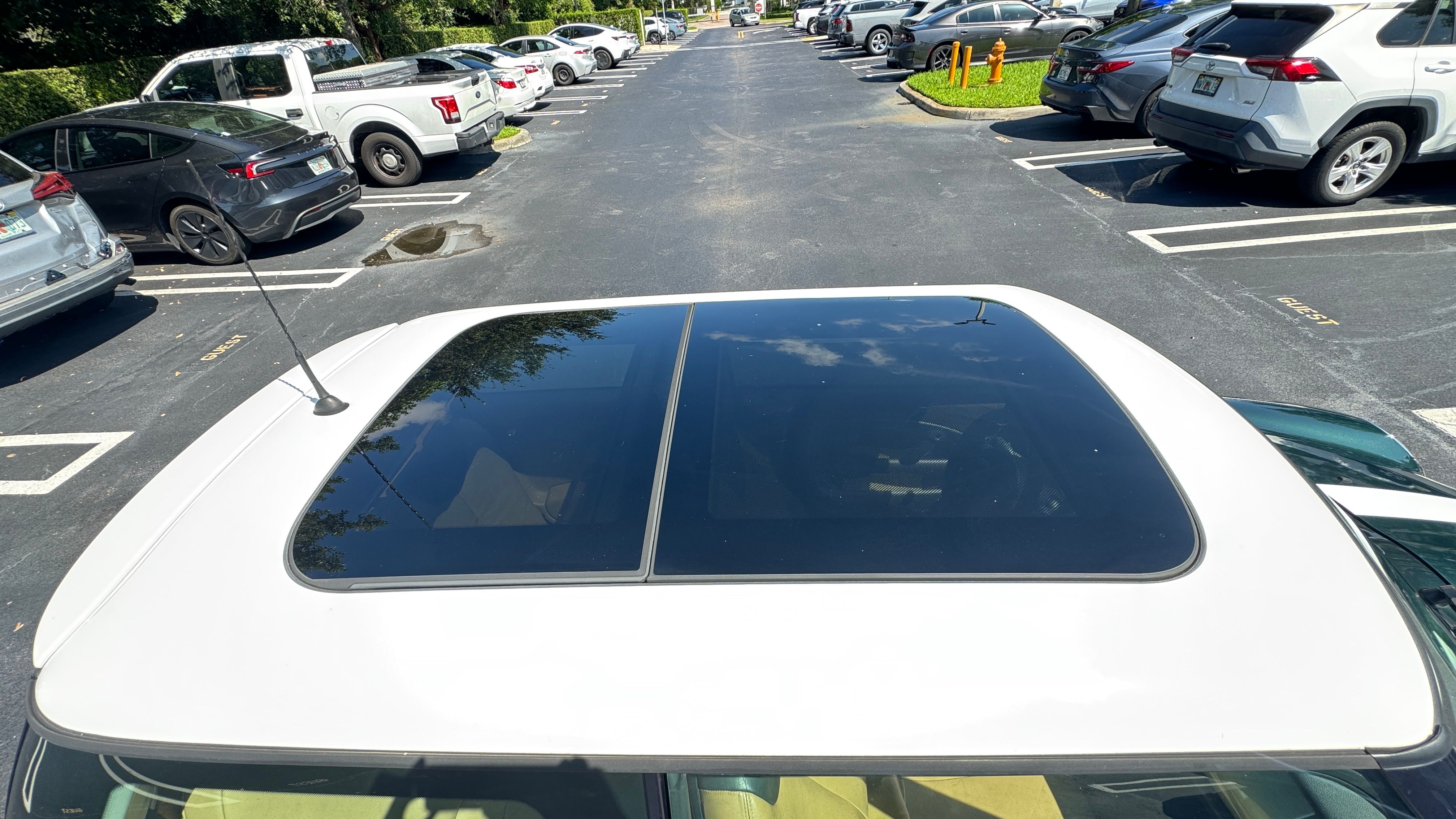 Used 2003 MINI Cooper Hardtop FWD image 8