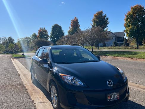 Used 2013 MAZDA MAZDA3 i Grand Touring image 4