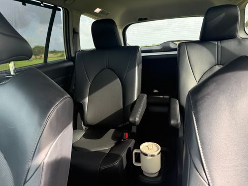 Used 2024 Toyota Grand Highlander FWD image 21