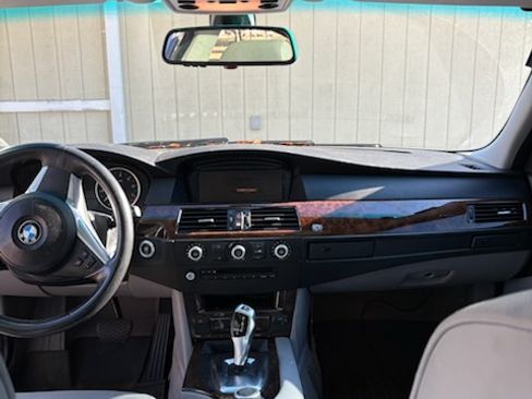 Used 2008 BMW 535i Sedan image 9