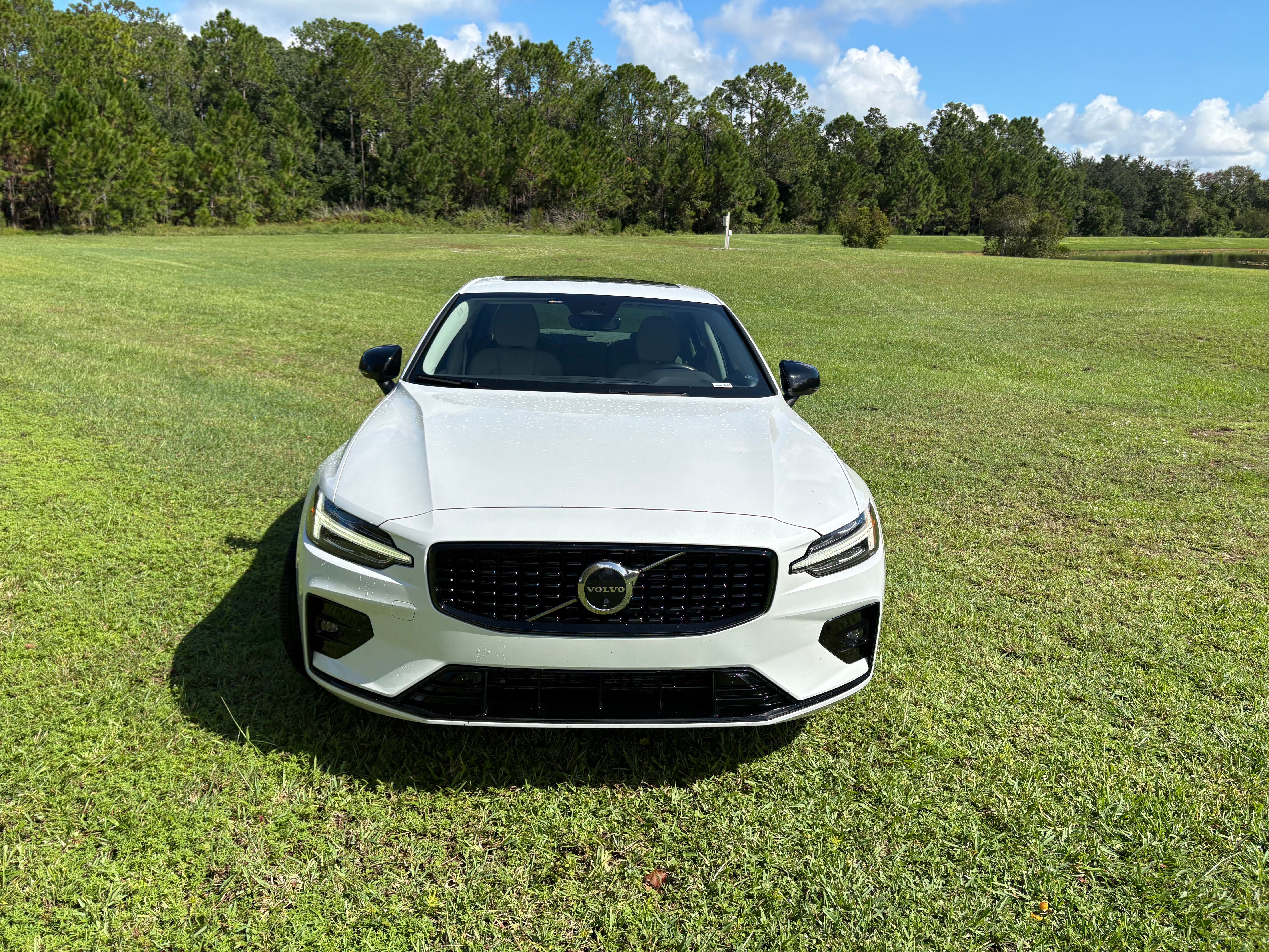 Used 2024 Volvo S60 B5 Plus w/ Protection Package Premier AWD/4WD image 6