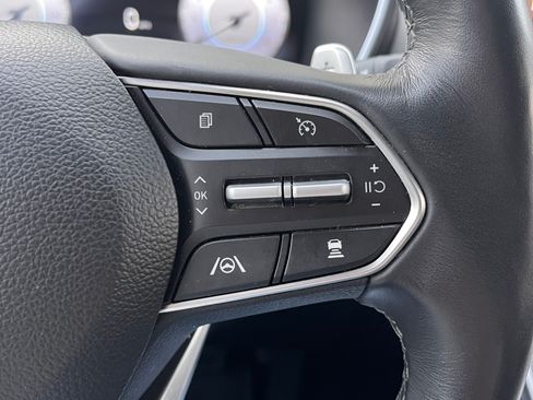 Used 2023 Hyundai Santa Fe Limited image 17