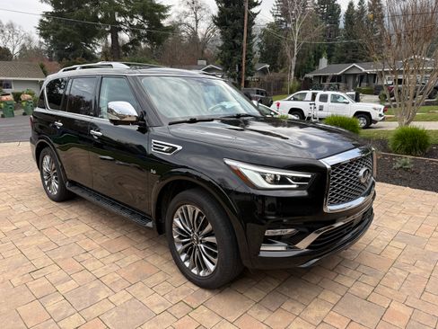 Used 2019 INFINITI QX80 Luxe w/ 22" Wheel Package image 5