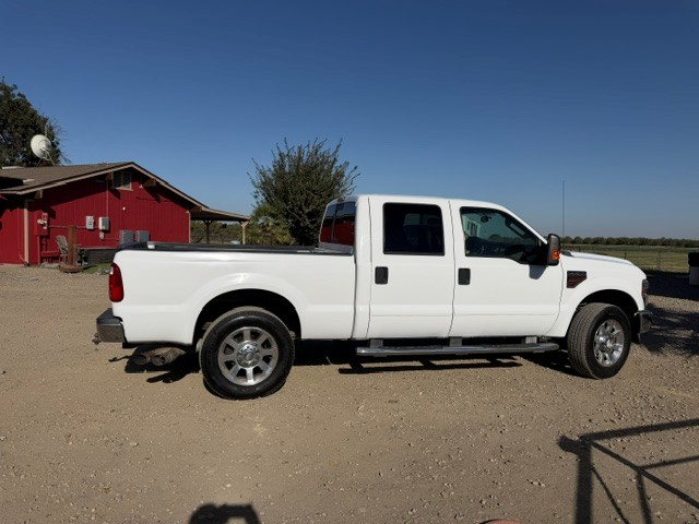 Used 2009 Ford F250 Lariat AWD/4WD image 1