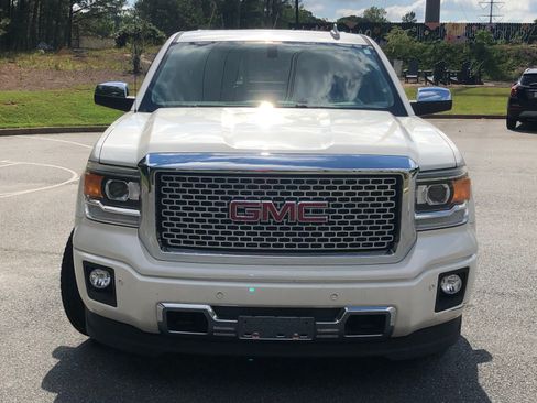 Used 2015 GMC Sierra 1500 Denali image 1
