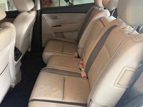 Used 2012 MAZDA CX-9 Touring w/ Moonroof & Bose Audio Pkg image 11
