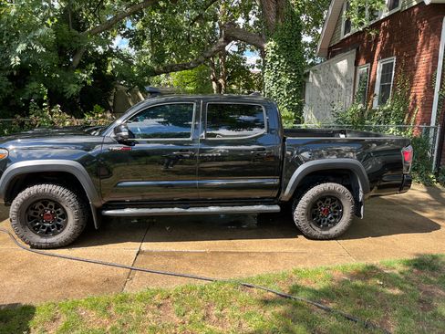 Used 2019 Toyota Tacoma TRD Pro image 8