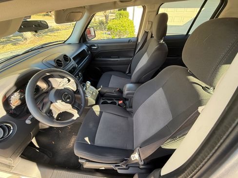 Used 2012 Jeep Patriot Sport w/ PWR Value Group image 6