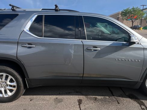 Used 2018 Chevrolet Traverse LT AWD/4WD image 5