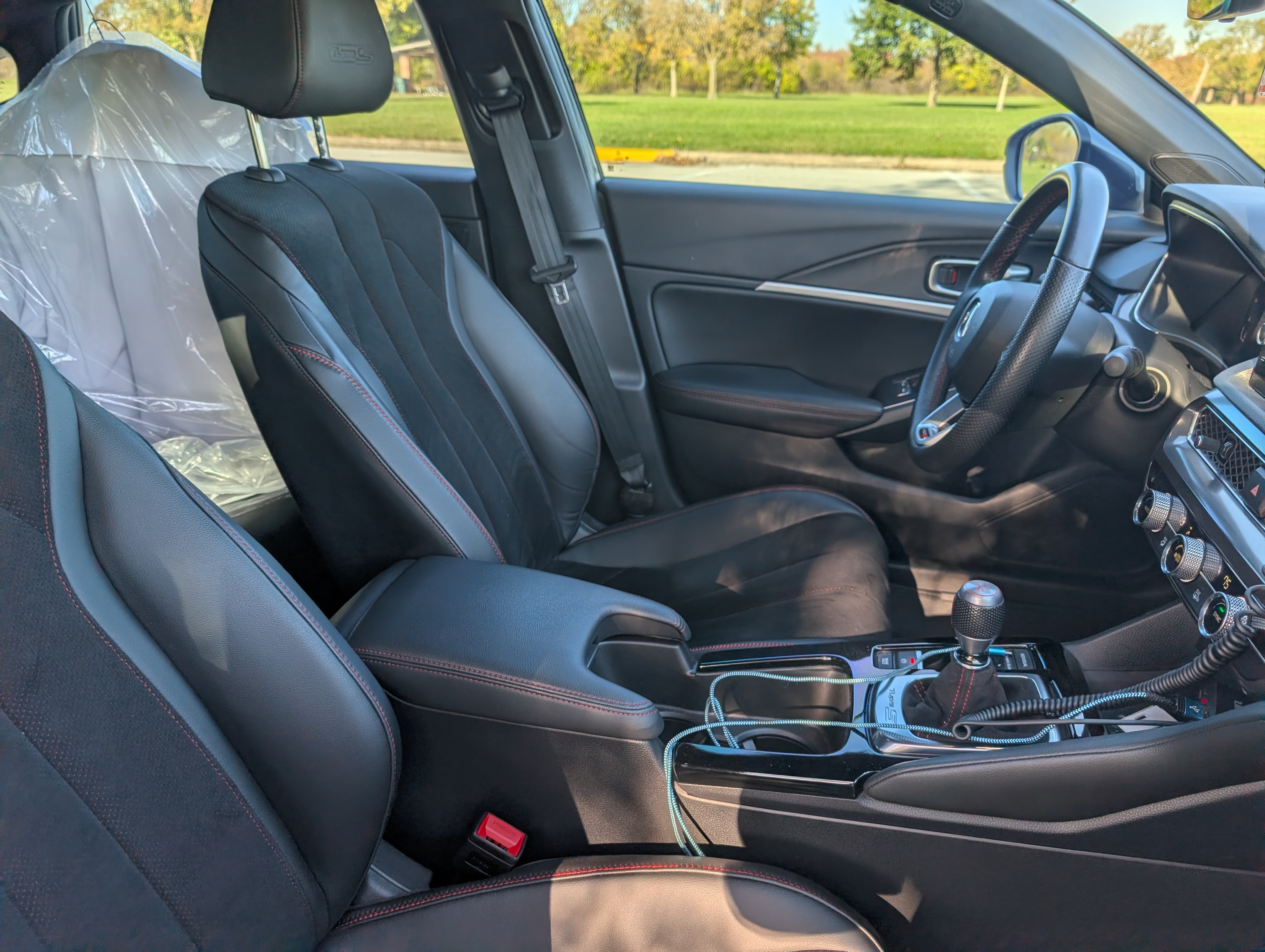 Used 2025 Acura Integra Type S FWD image 2