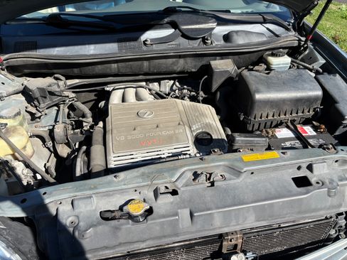 Used 2001 Lexus RX 300 image 10