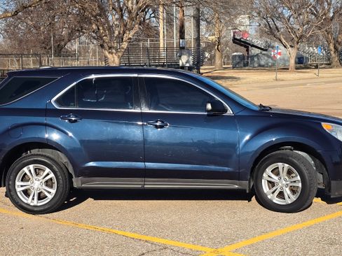 Used 2015 Chevrolet Equinox LS image 4