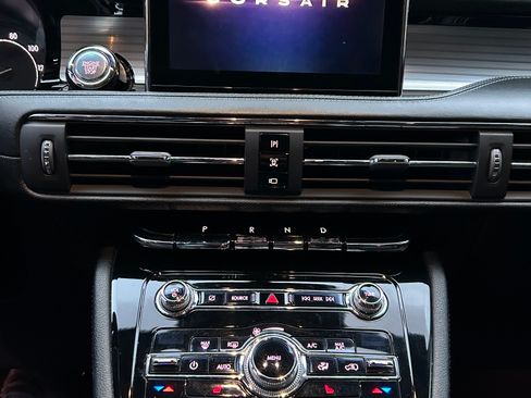 Used 2020 Lincoln Corsair FWD w/ Premium Package image 9