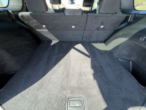 Used 2017 Jeep Grand Cherokee Laredo w/ Quick Order Package 2BE image 20