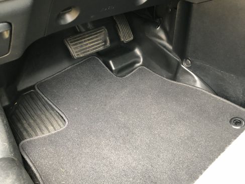 Used 2007 Honda Element EX image 22