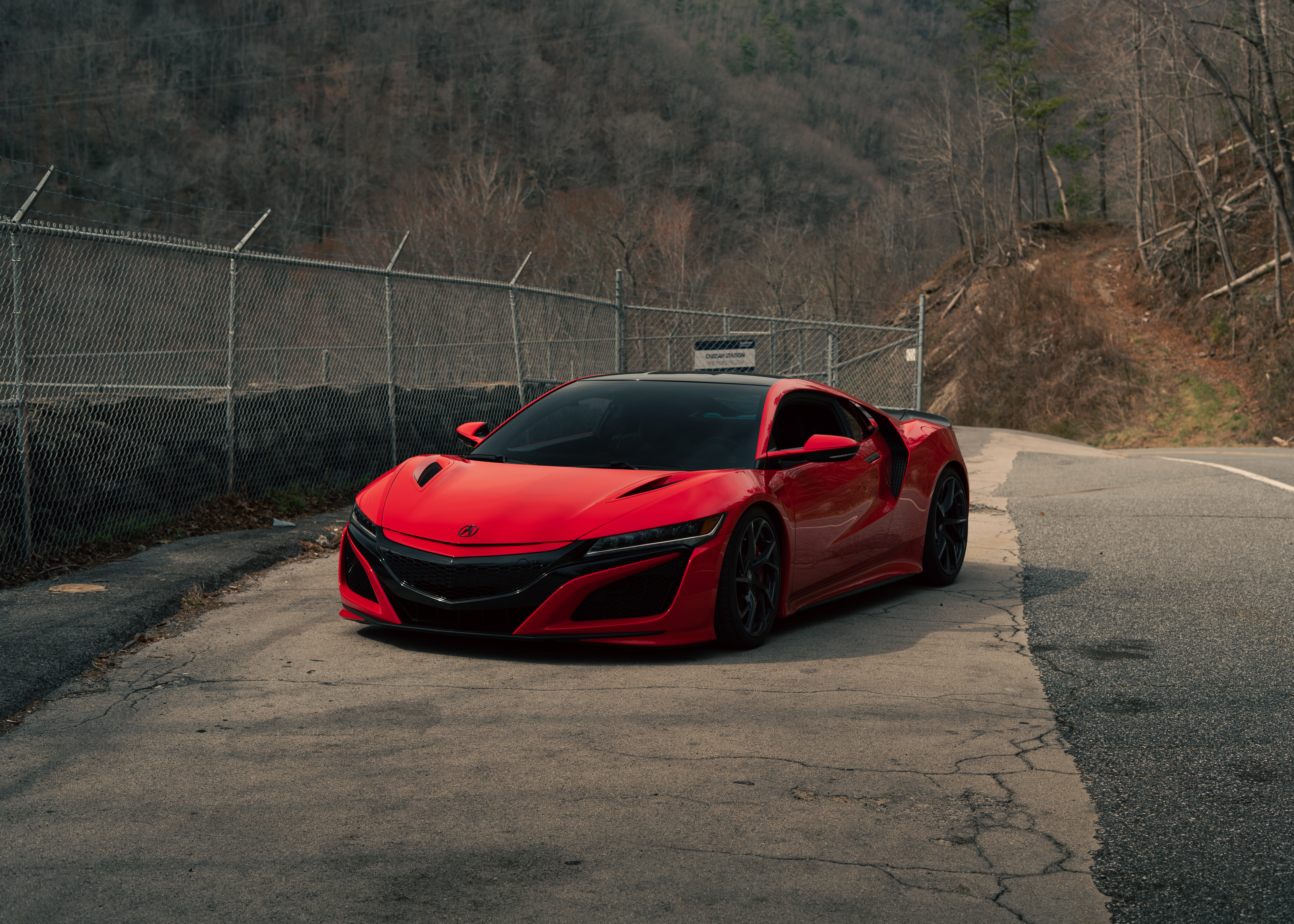 Used 2020 Acura NSX AWD/4WD image 1
