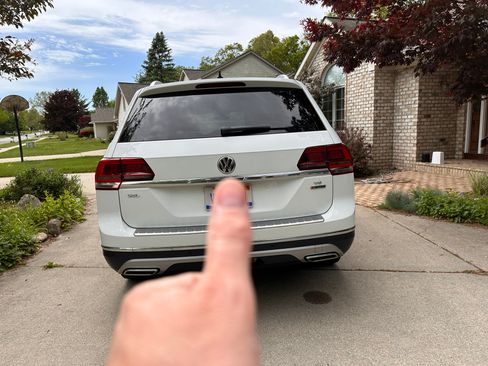 Used 2019 Volkswagen Atlas SEL Premium AWD/4WD image 8