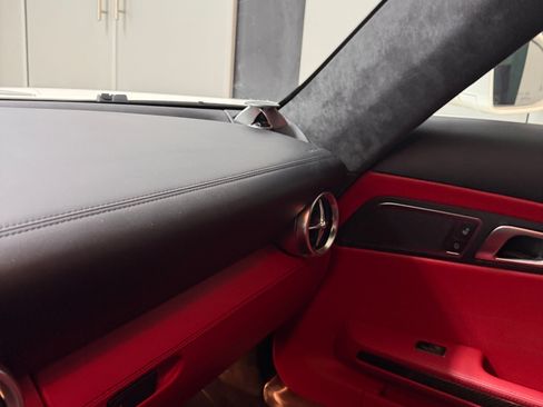 Used 2012 Mercedes-Benz SLS AMG Roadster image 14