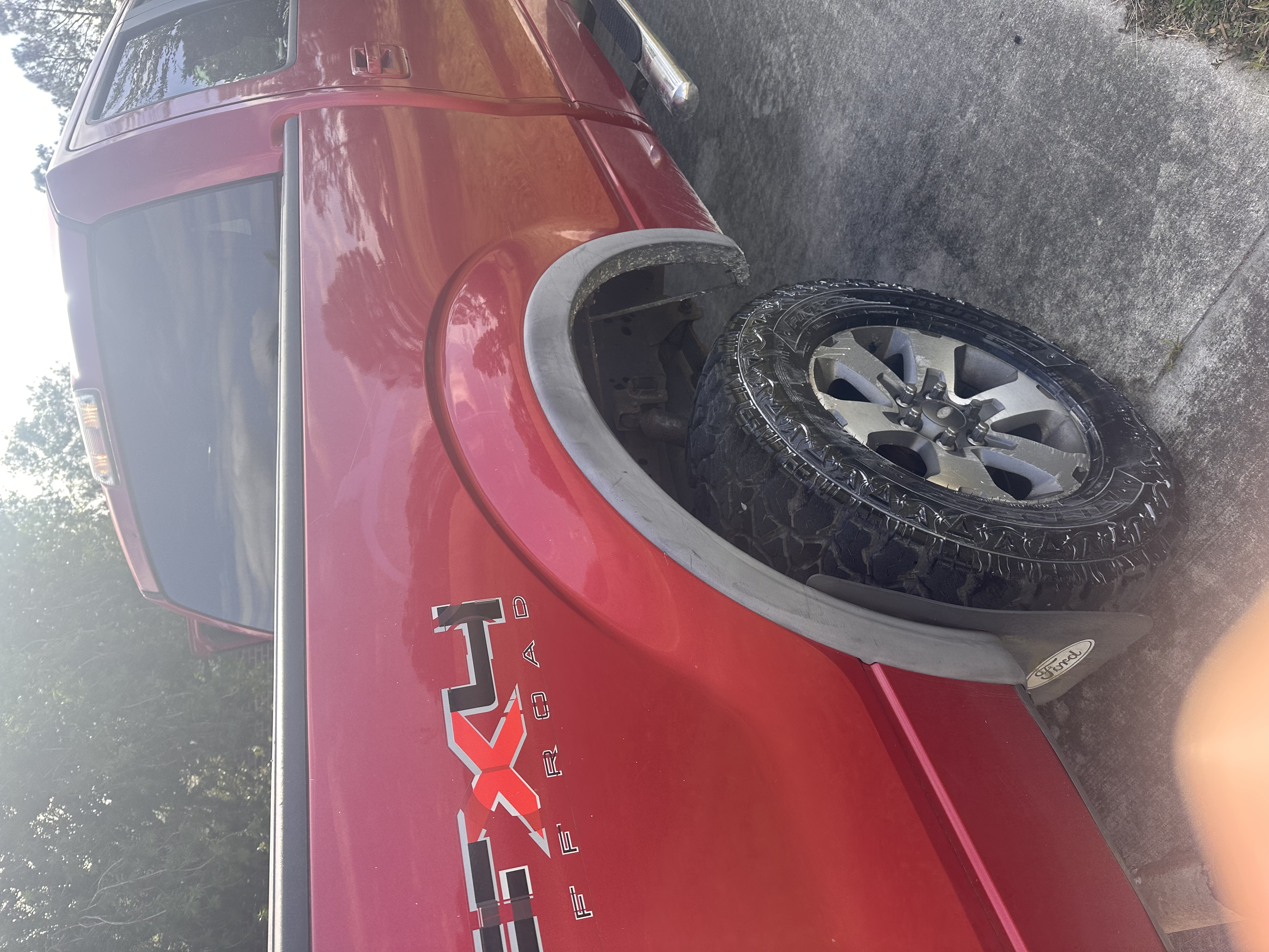 Used 2011 Ford F150 FX4 AWD/4WD image 4