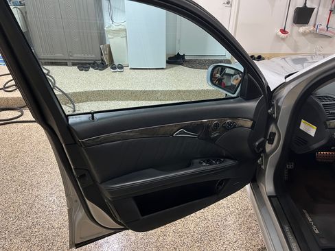 Used 2006 Mercedes-Benz E 55 AMG Sedan image 9