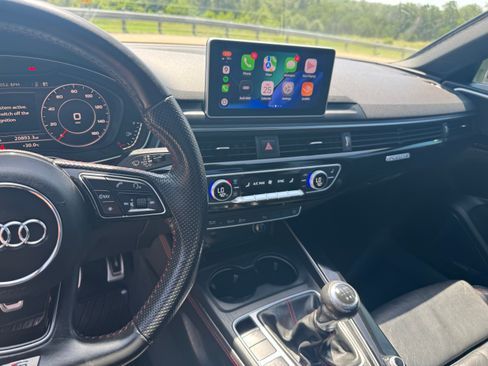 Used 2018 Audi A4 2.0T Premium Plus w/ Premium Plus Package AWD/4WD image 15