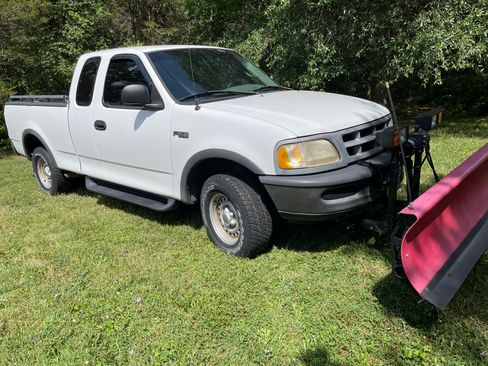 Used 1997 Ford F150 4x4 SuperCab image 4