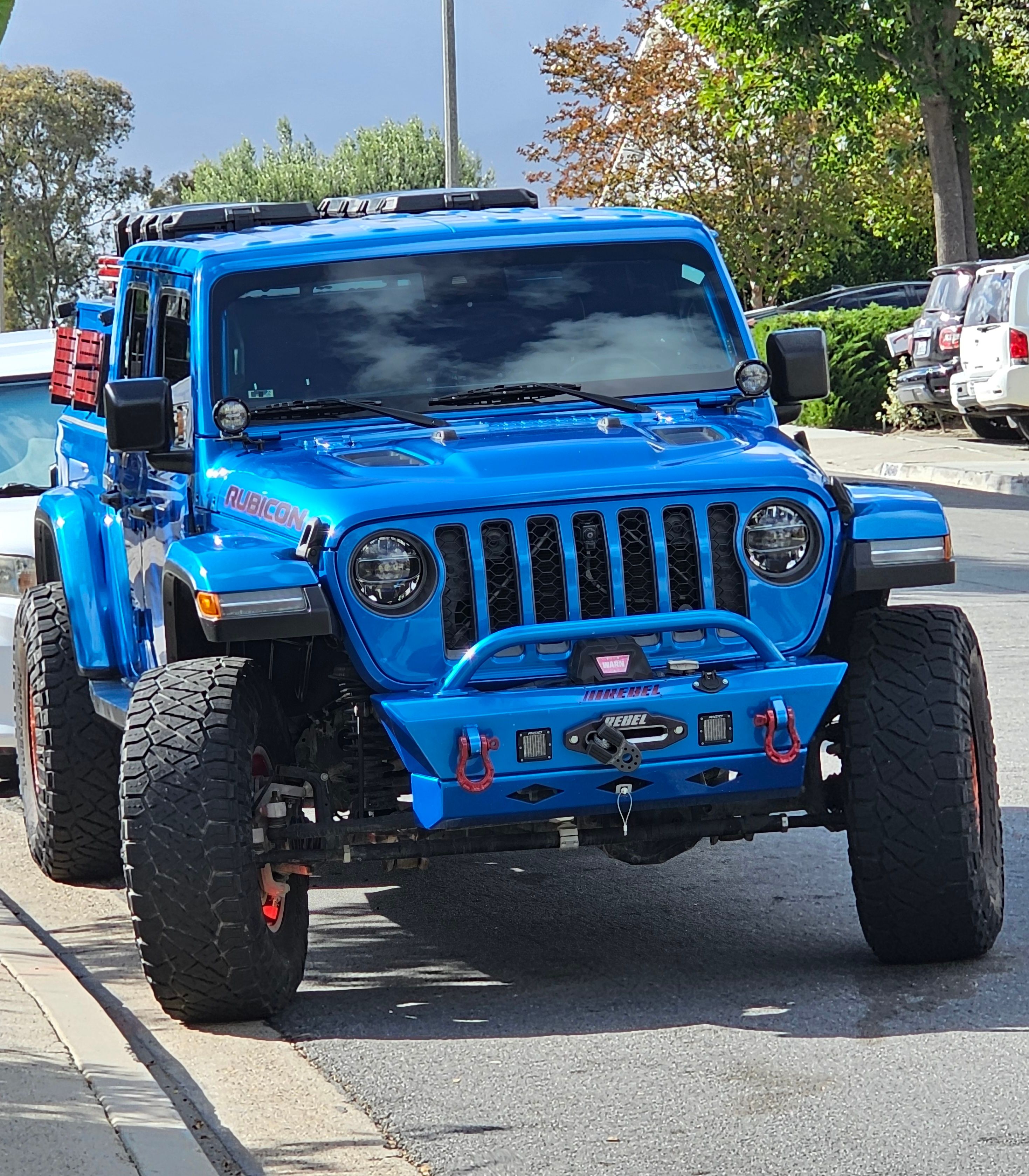 Used 2021 Jeep Gladiator Rubicon AWD/4WD image 4