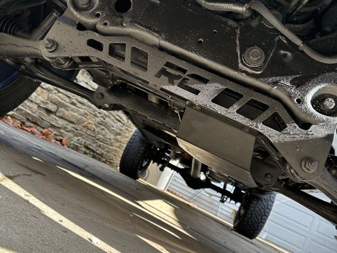 Used 2018 Chevrolet Silverado 1500 LTZ Z71 w/ Midnight Edition image 16