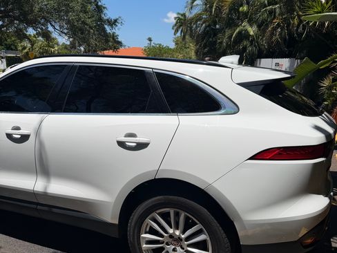 Used 2018 Jaguar F-PACE Prestige AWD/4WD image 6