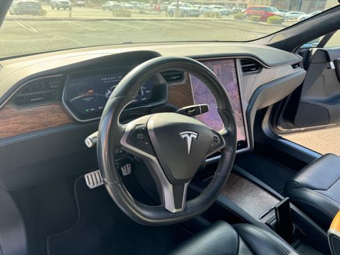 Used 2019 Tesla Model S Performance image 15