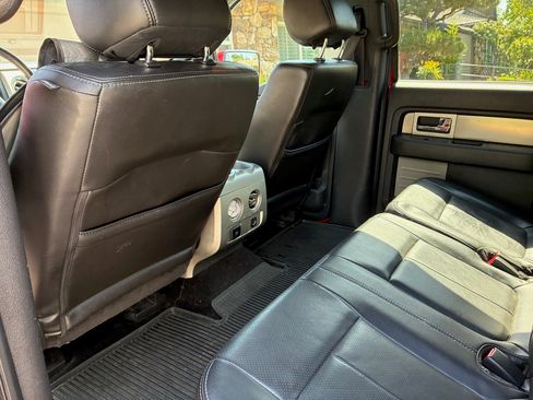 Used 2014 Ford F150 FX4 w/ Equipment Group 402A Luxury AWD/4WD image 15