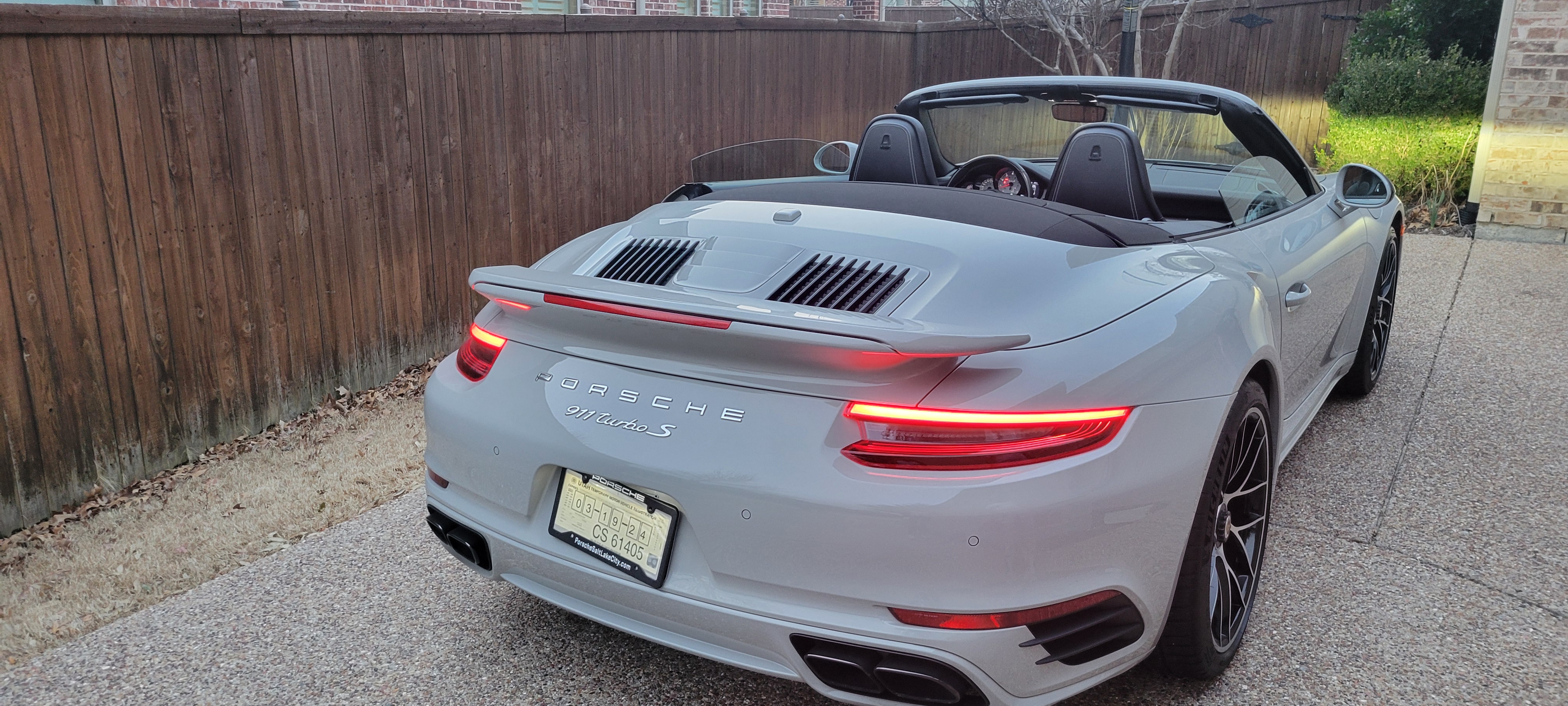Used 2018 Porsche 911 Turbo S AWD/4WD image 31