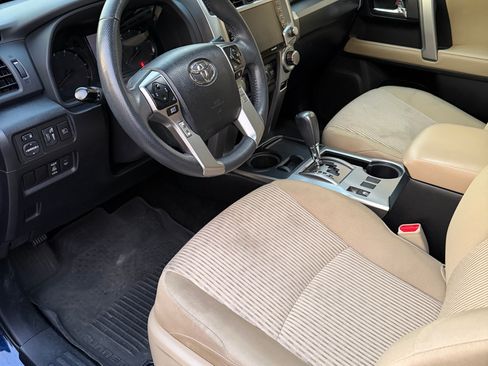 Used 2022 Toyota 4Runner SR5 RWD image 8