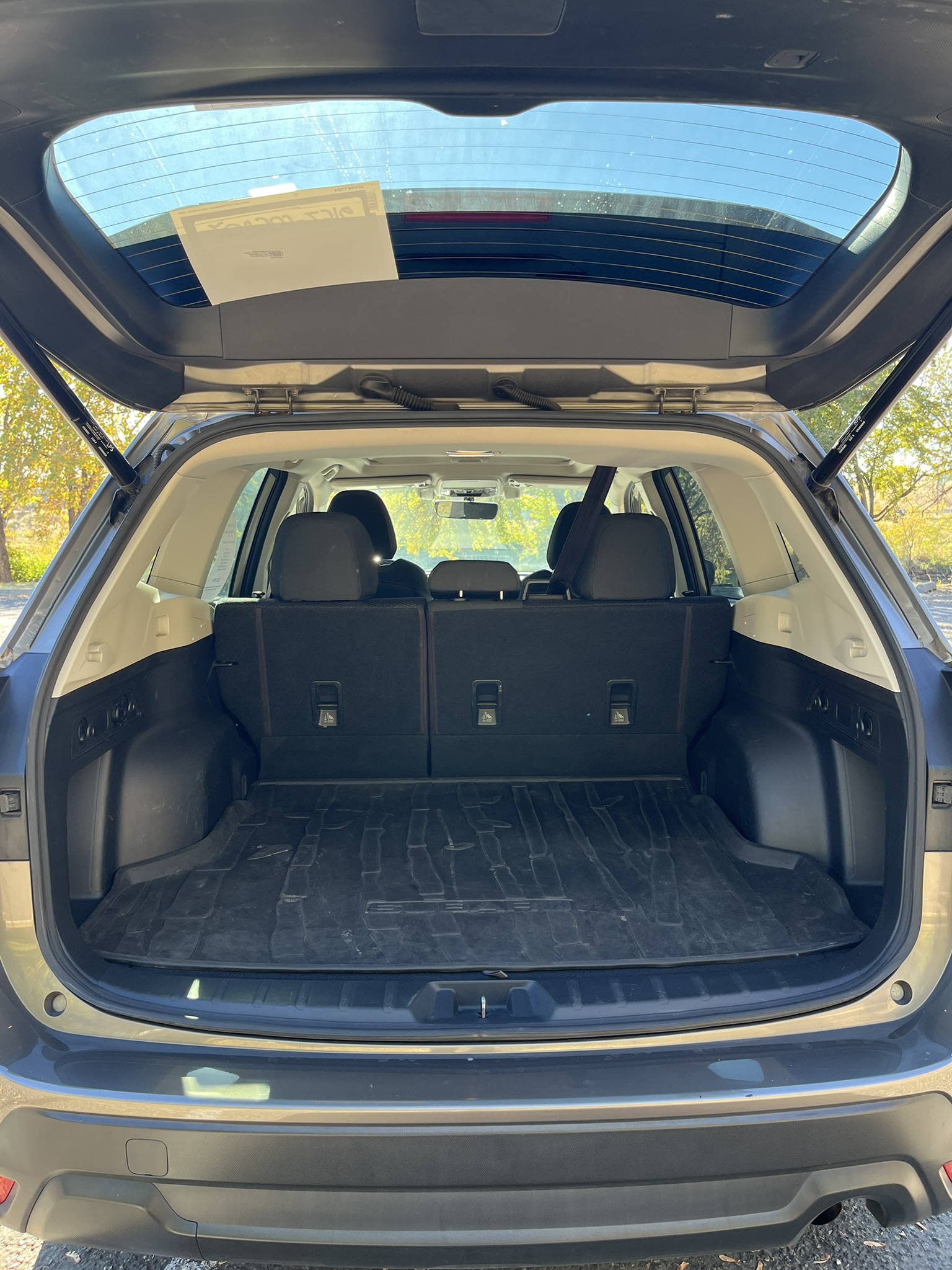 Used 2021 Subaru Forester Premium AWD/4WD image 9