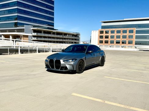 Used 2023 BMW M3 Competition w/ M Carbon Exterior Package image 4