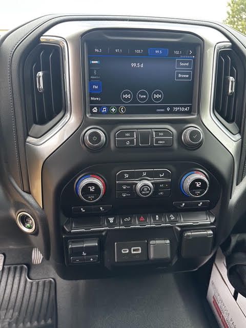 Used 2022 Chevrolet Silverado 3500 LT w/ Convenience Package AWD/4WD image 21