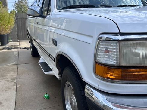 Used 1996 Ford F250 2WD SuperCab image 6