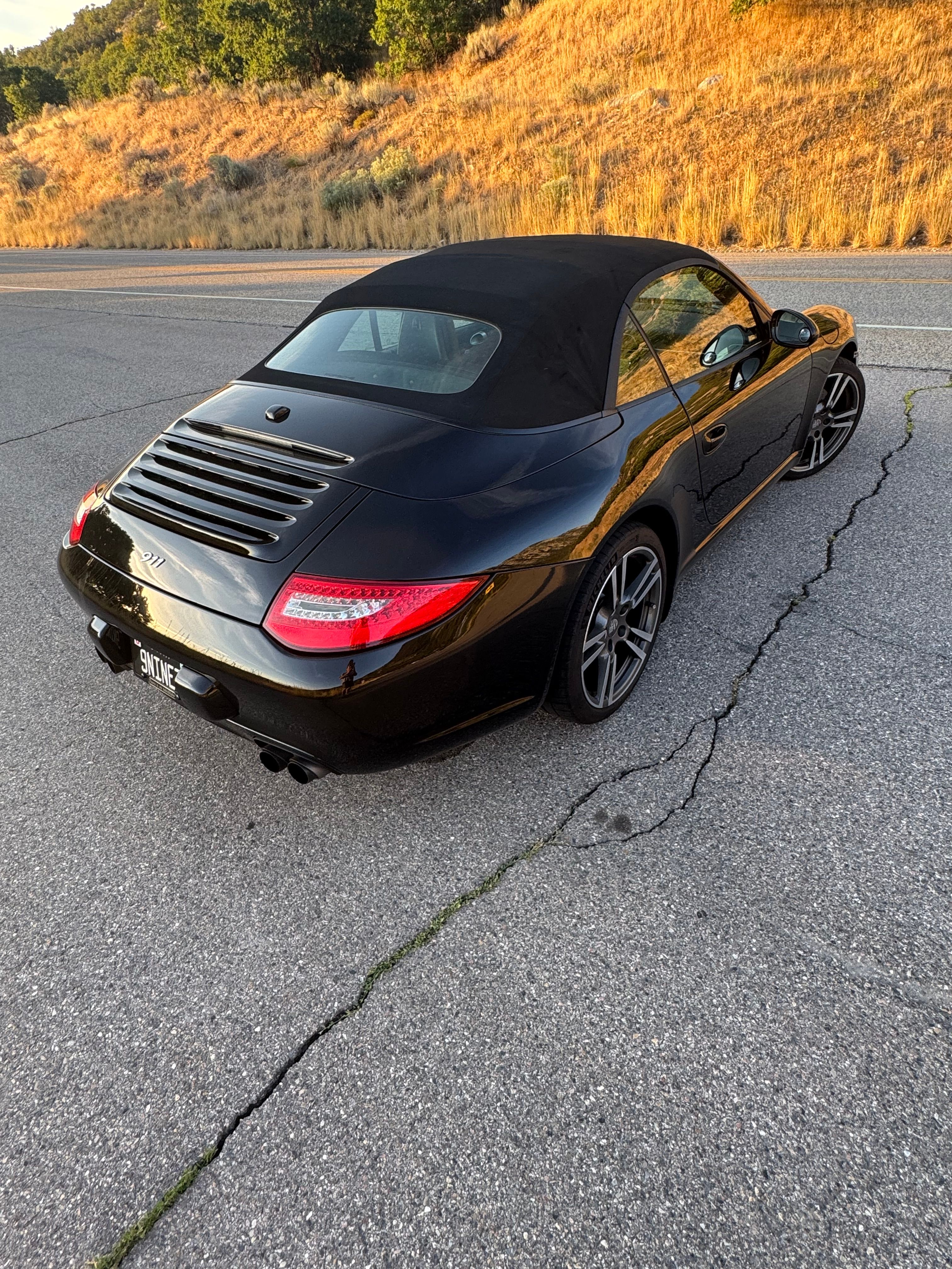 Used 2012 Porsche 911 Carrera Black Edition RWD image 5