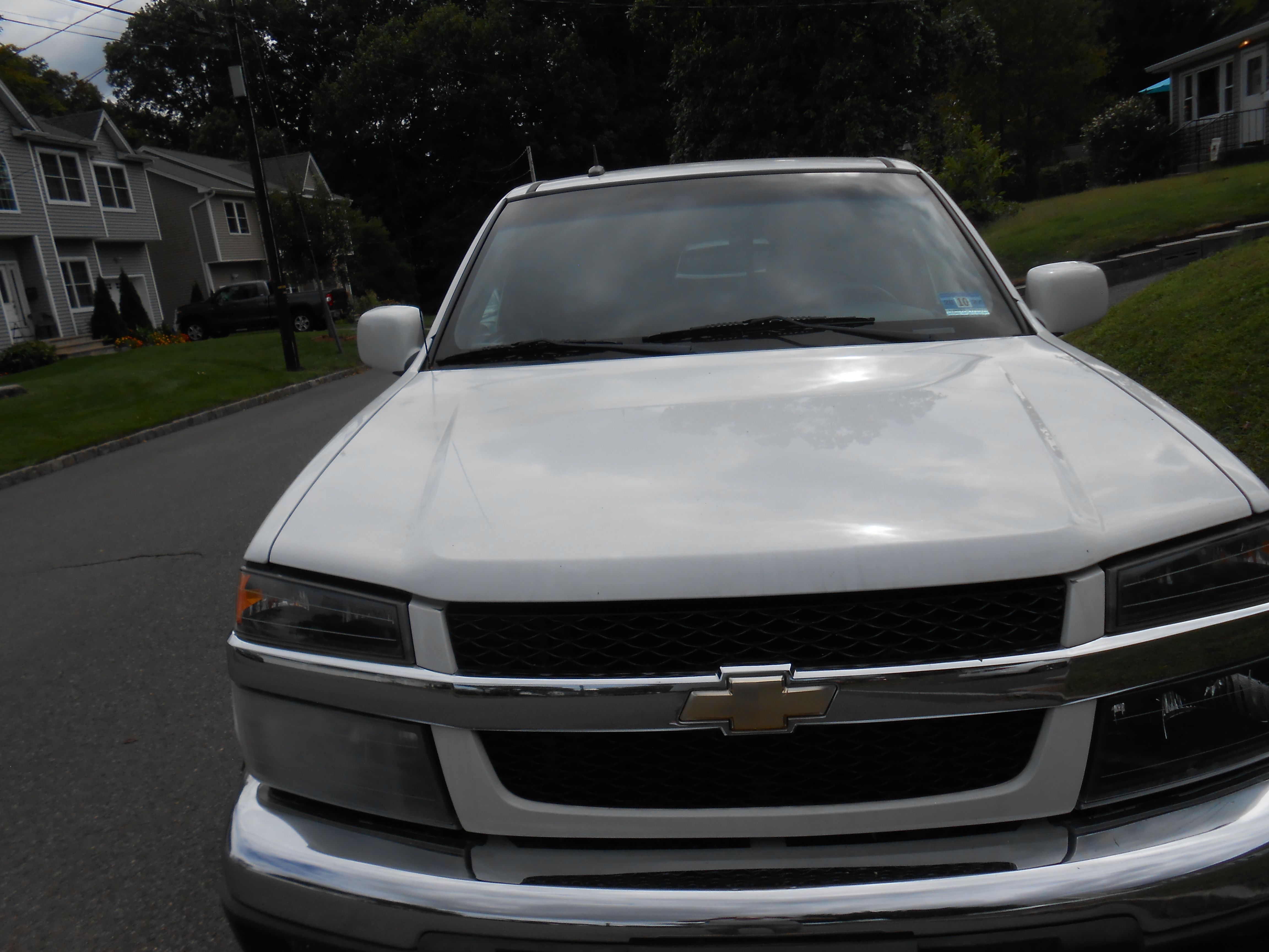 Used 2010 Chevrolet Colorado LT AWD/4WD image 2