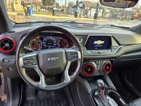 Used 2021 Chevrolet Blazer RS w/ Enhanced Convenience Package image 16