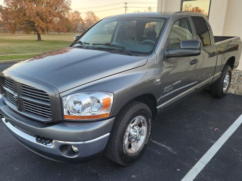Used 2006 Dodge Ram 3500 Truck SLT w/ Quad Cab Big Horn Value Group image 1