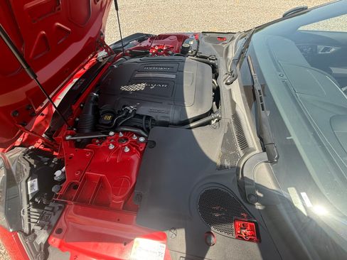 Used 2016 Jaguar F-TYPE Convertible image 16