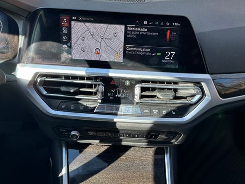 Used 2019 BMW 330i xDrive Sedan w/ Premium Package image 30