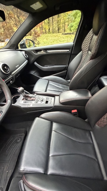 Used 2018 Audi RS 3 AWD/4WD image 16